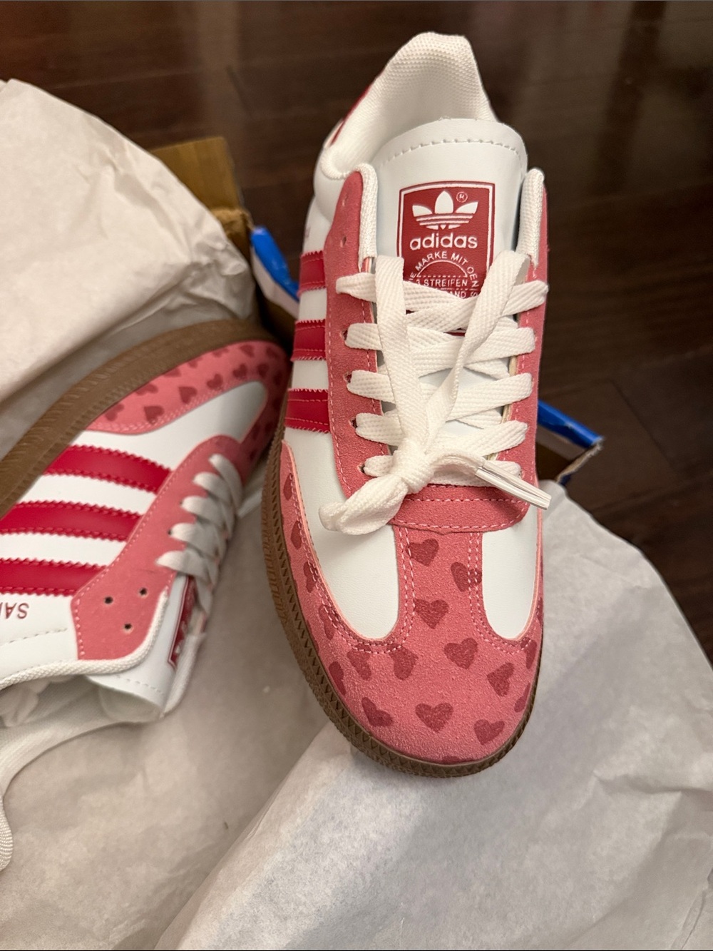 adidas Kids Samba Sneakers in White & Pink Heart Print - Picture 3 of 3